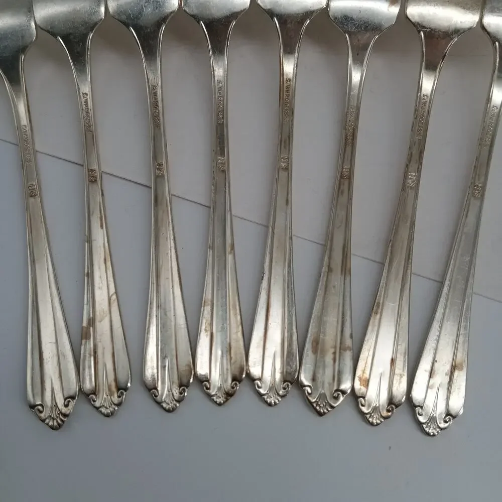 8X DF Rogers Starlight Dinner Forks Silverplate International